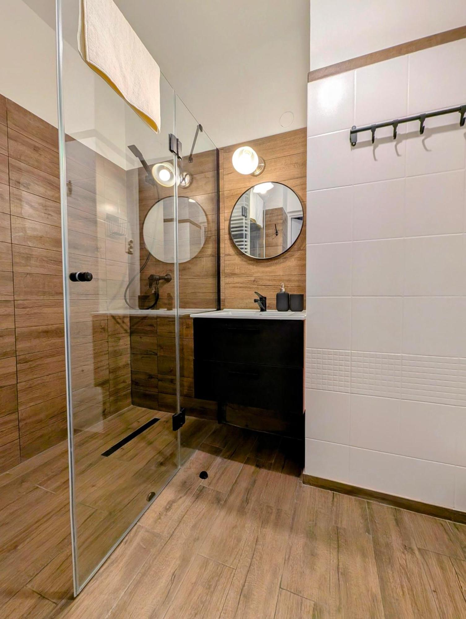 Plac Nowy 8a C By Homeprime Apartament
