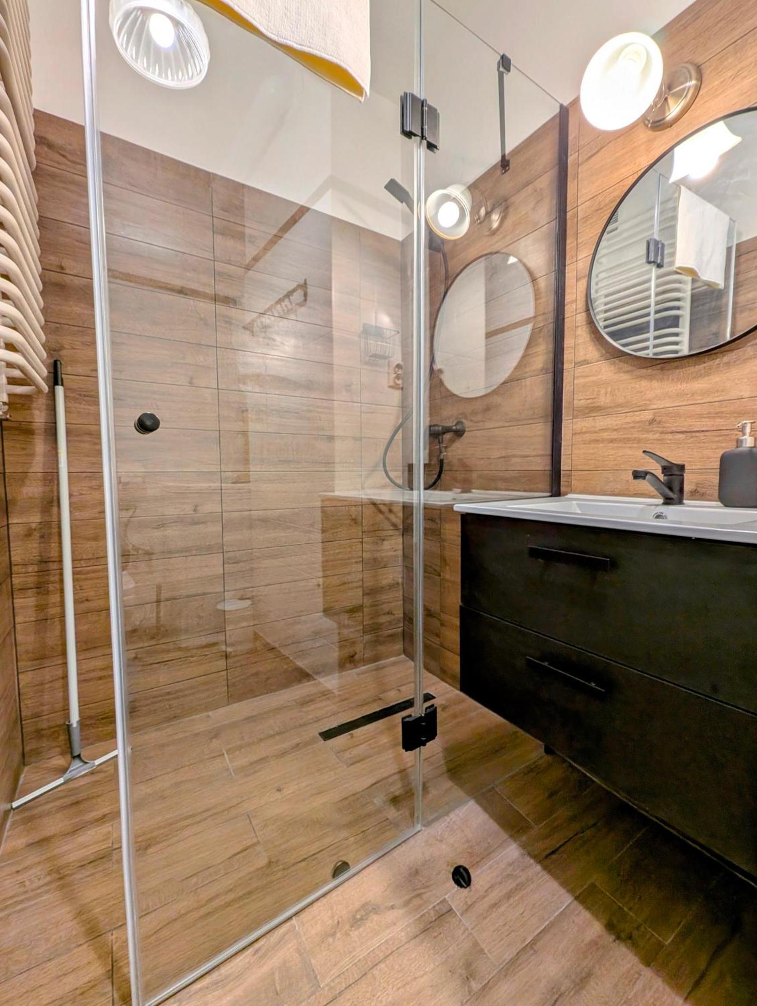 Plac Nowy 8a C By Homeprime Apartament *
